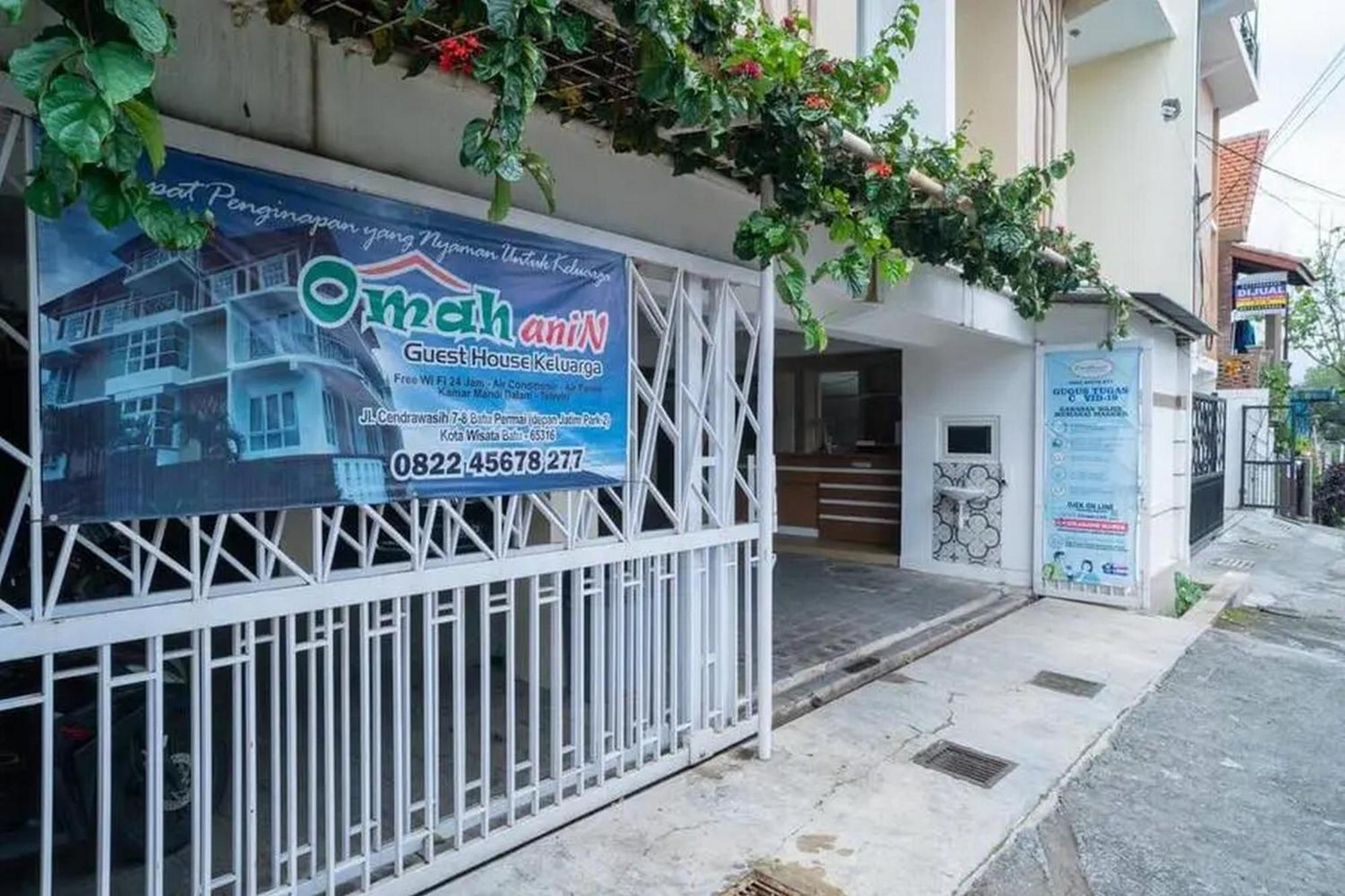 Urbanview Hotel Omah Anin Batu Tlekung Bagian luar foto